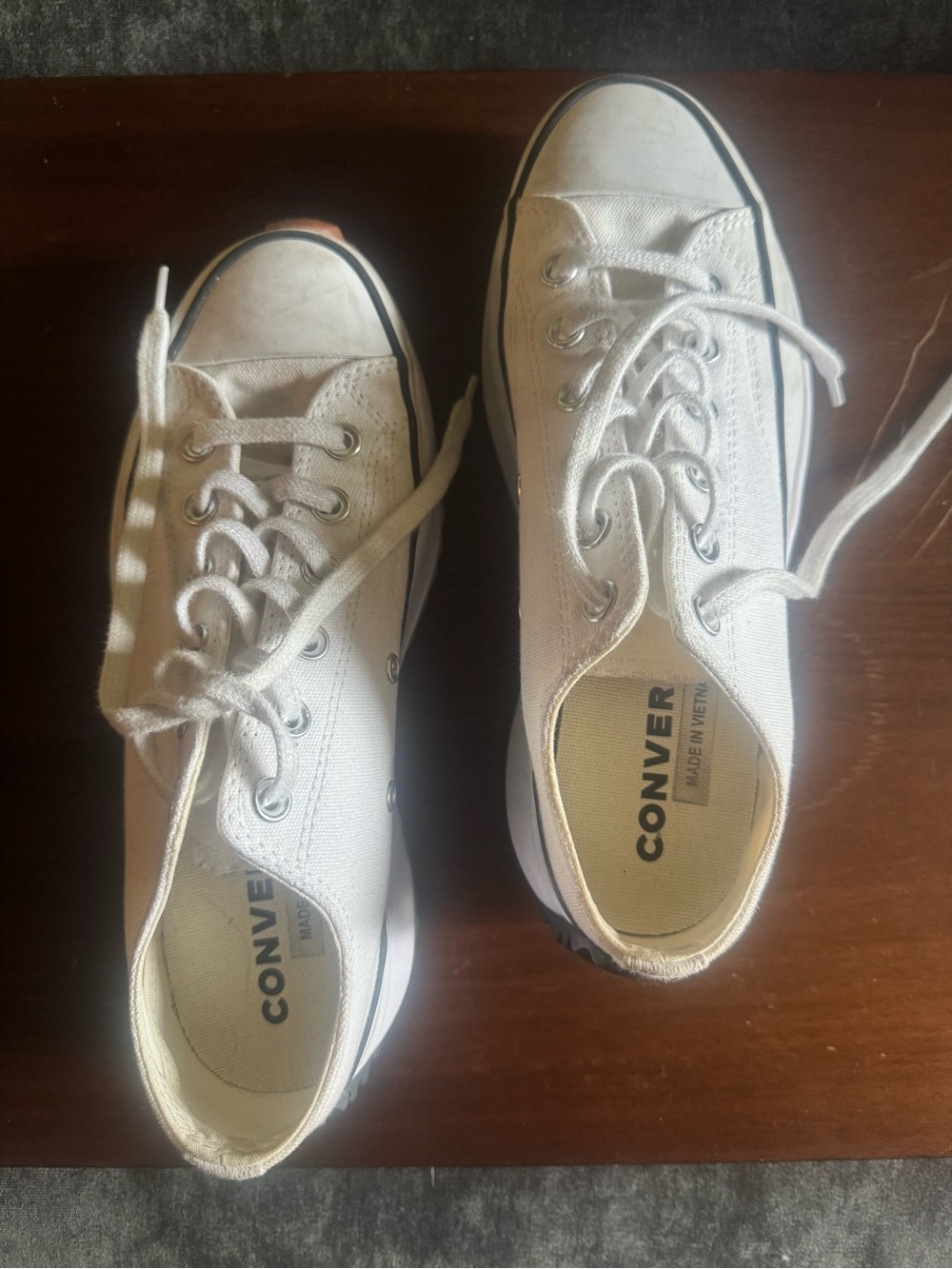Converse White Canvas platform Sneakers
